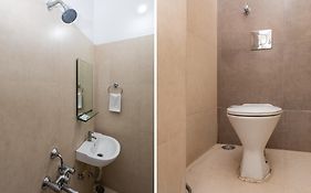 Hotel O Home Le Bliss Hotels ,3 Mins Walk From Rock Beach